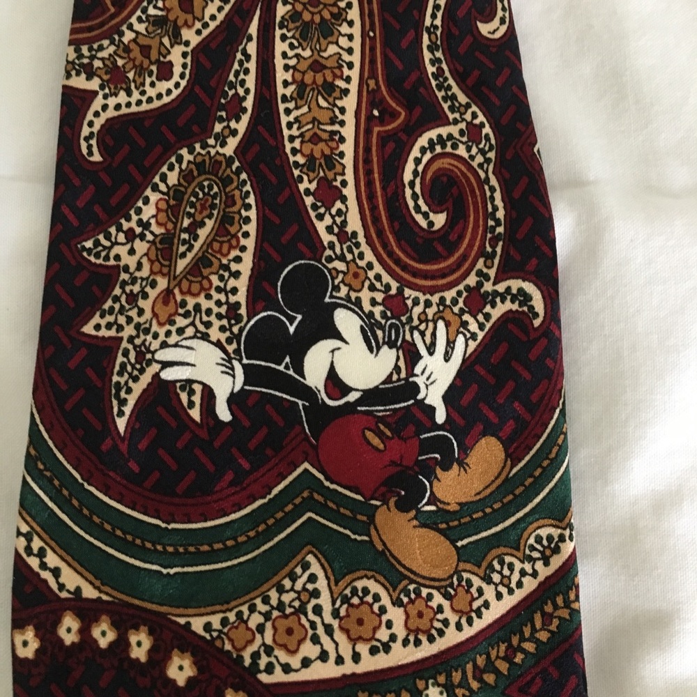 Tie - Picture 2 of 3